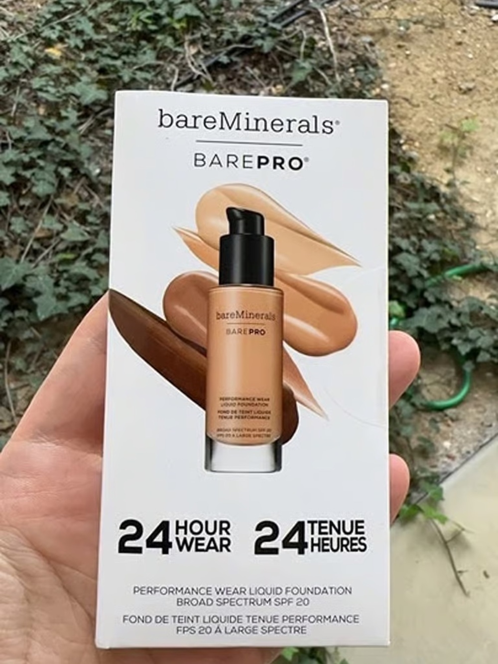 bareMinerals BAREPRO Performance Wear Liquid Foundation Sample Card (Broad Spect